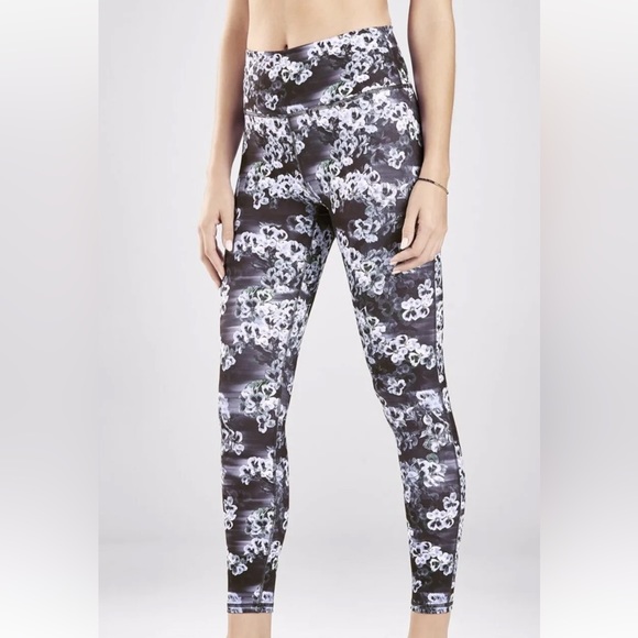 FABLETICS POWERHOLD DEFINE HIGH WAIST 7/8 Floral Nocturne leggings XXS 0-2 - Picture 2 of 13